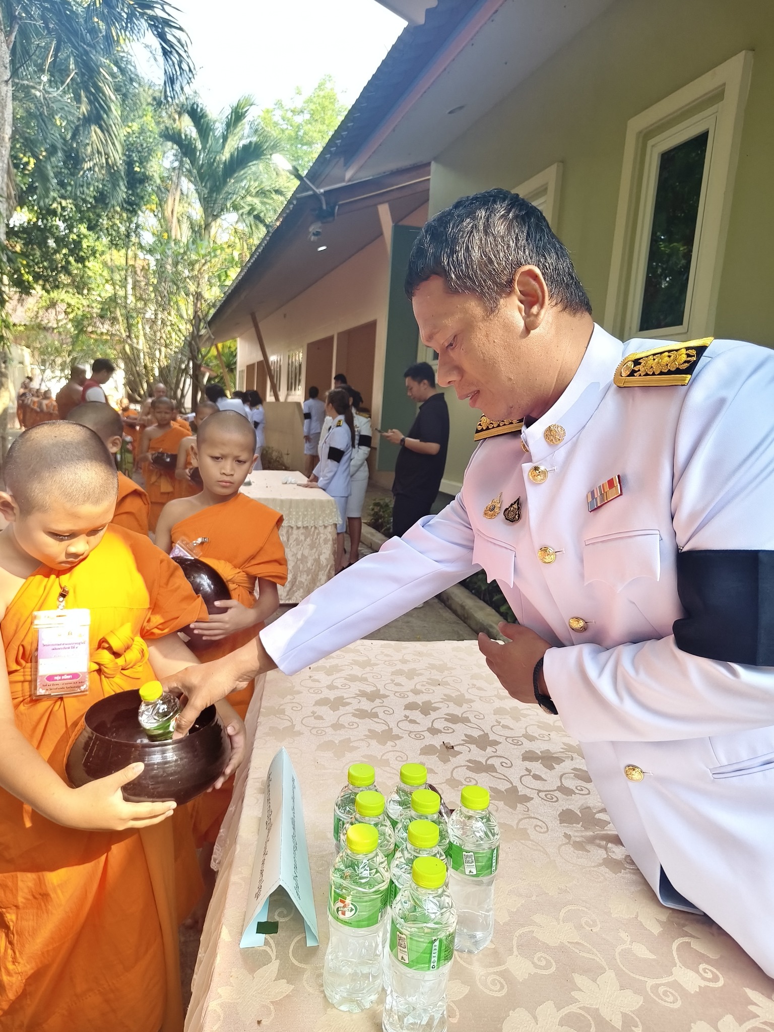 title - ส.ป.ก.นครปฐม เข้าร่วมพิธีเจริญพระพุทธมนต์และพิธีตักบาตร เฉลิมพระเกียรติสมเด็จพระกนิษฐาธิราชเจ้า กรมสมเด็จพระเทพรัตนราชสุดา สยามบรมราชกุมารี เนื่องวันคล้ายวันพระราชสมภพ 2 เมษายน และพิธีทอดผ้าป่าสมทบกองทุนพัฒนาเด็กชนบทในพระราชูปถัมภ์สมเด็จพระเทพรัตนราชสุดาฯ สยามบรมราชกุมารี